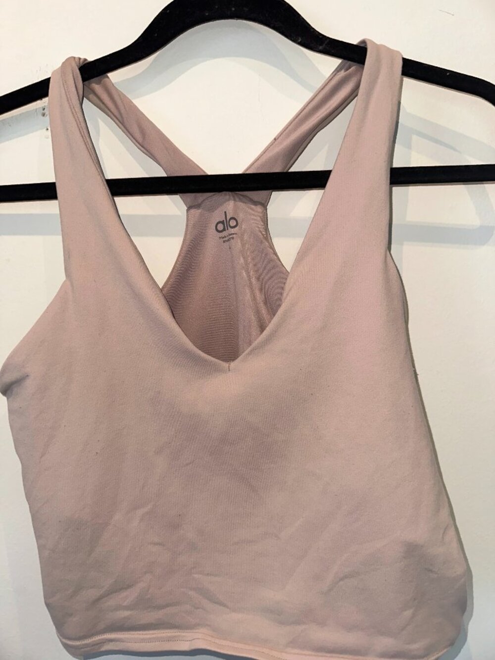 SEO Title Alo Yoga Dusty Pink V-Neck Cropped Tank Top